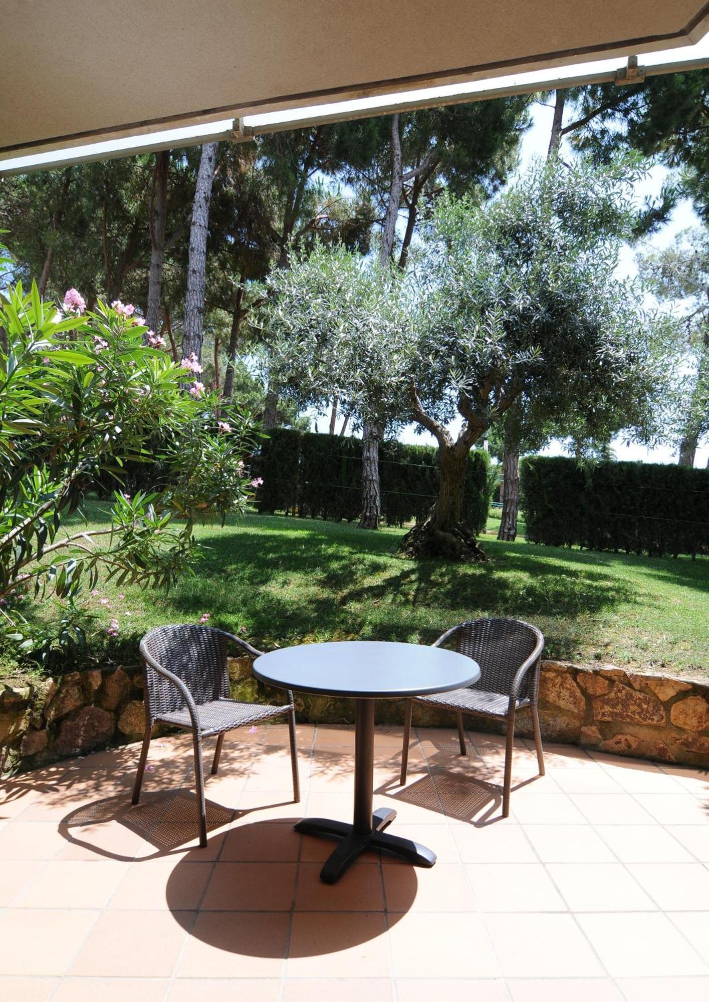 Aparthotel Ciutat De Palol Platja d'Aro Ruang foto